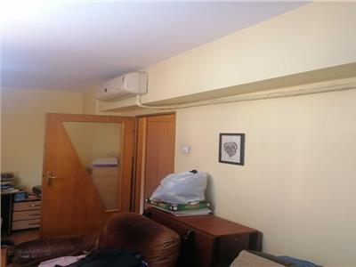 Apartament 3 camere Chisinau, Mega Mall