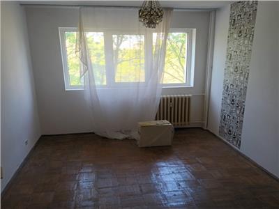 Apartament 3 camere Titan, Liviu Rebreanu