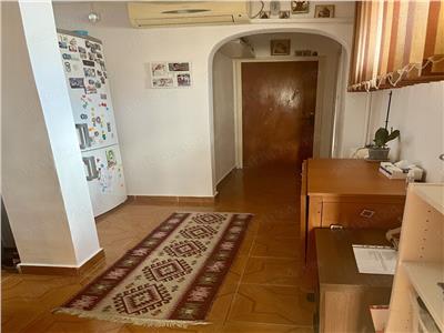 Apartament 2 camere Titan, Salajan