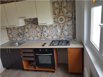 Apartament 3 camere Basarabia, Titan