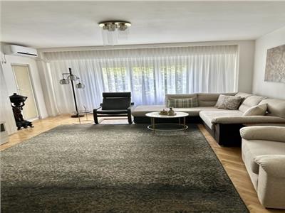 Apartament 3 camere Decebal