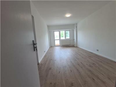 Apartament 2 camere Stefan cel Mare
