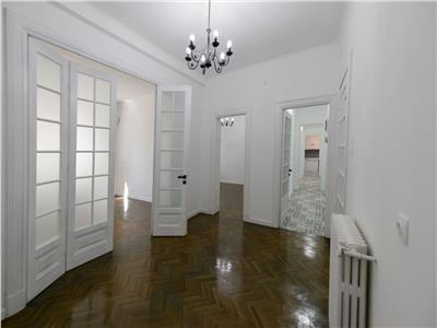 Vanzare apartament 4 camere Ferdinand (bloc cu risc seismic 2)
