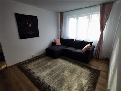 Apartament 3 camere Titan, 1 Decembrie 1918