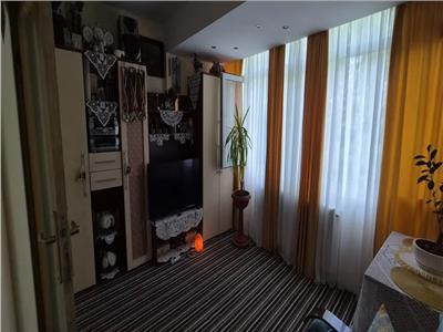 Garsoniera transformata in 2 camere Basarabia,  Metrou Costin Georgian