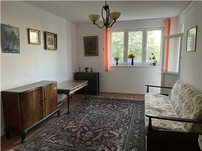 Apartament 4 camere Policlinica Titan