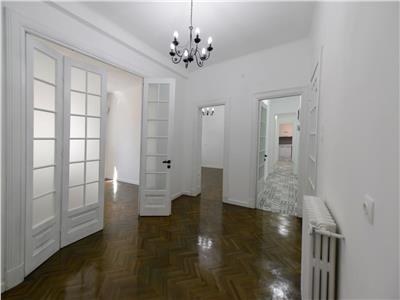 Vanzare apartament 4 camere Ferdinand (bloc cu risc seismic 2)