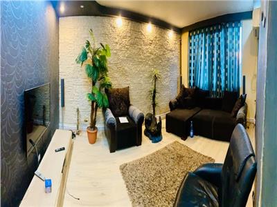 Apartament 4 camere Piata Trapezului