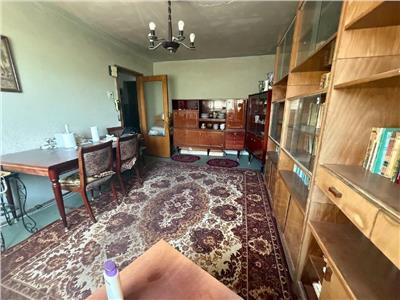 Apartament 4 camere Metrou 1 Decembrie 1918