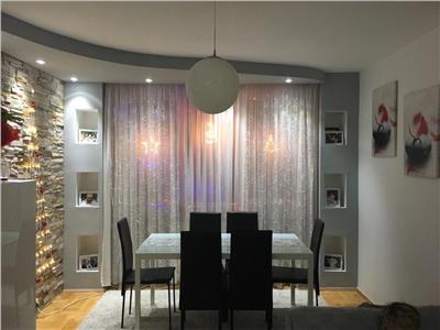 Apartament 4 camere Trapezului, Metrou 1 Decembrie 1918