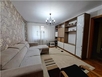 Inchiriere apartament 3 camere cu 2 gr. sanitare si loc de parcare Titan Metrou