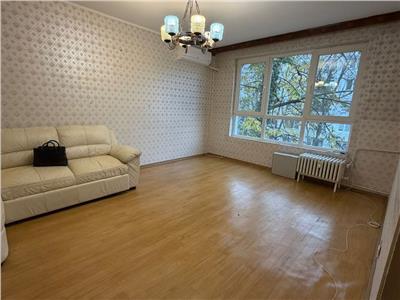 Apartament 4 camere cu centrala proprie Ozana, 1 Decembrie 1918