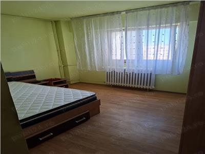 Apartament 4 camere Rond Baba Novac