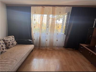 Apartament 4 camere cu centrala proprie Titan Postavarului