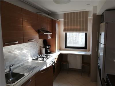 Apartament 3 camere Decebal