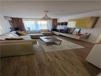 Apartament 3 camere Decebal, Rond Baba Novac
