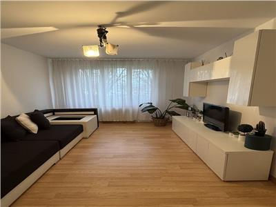 Apartament 3 camere Titan, Liviu Rebreanu